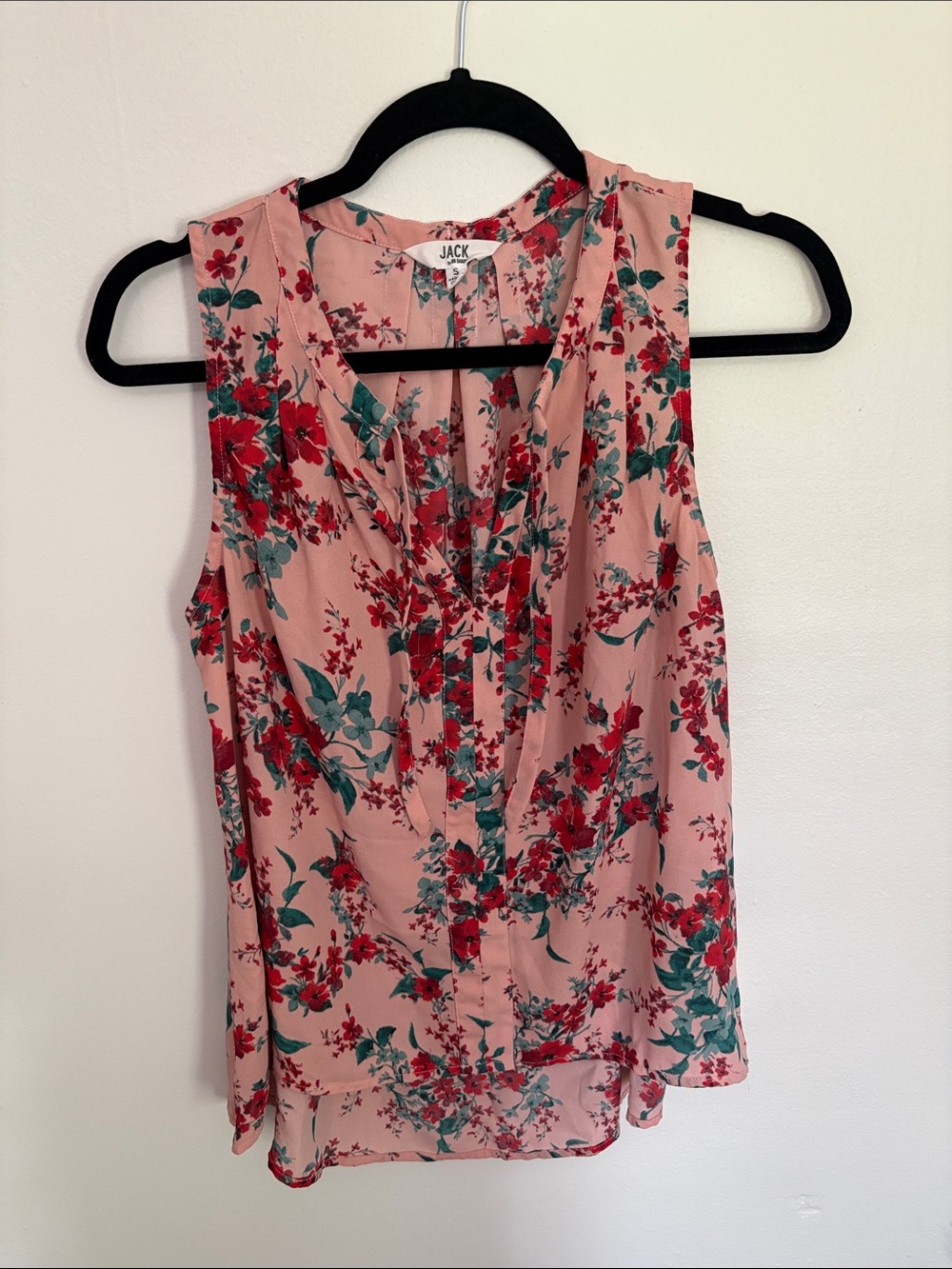 Jack by BB Dakota Peach Pink Floral V-Neck Sleeveless Top